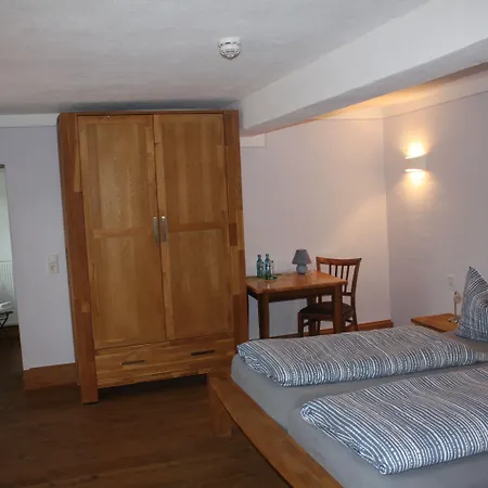 Hotel Hui Waeller 3*