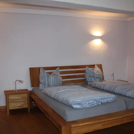 Hui Waeller Hotel 3*